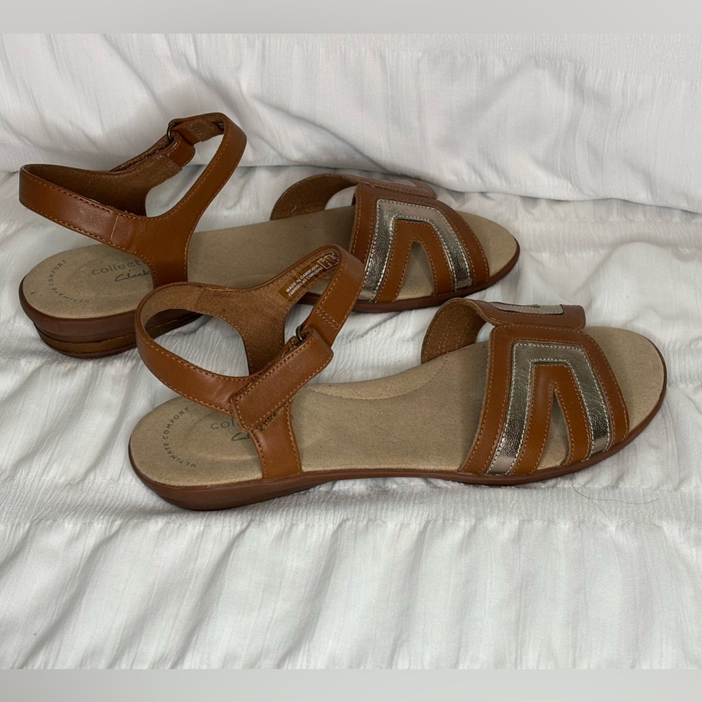 Women's Clarks Ada Mist Tan Metallic Combi Leather Sandal -size 6.5 - Picture 5 of 11